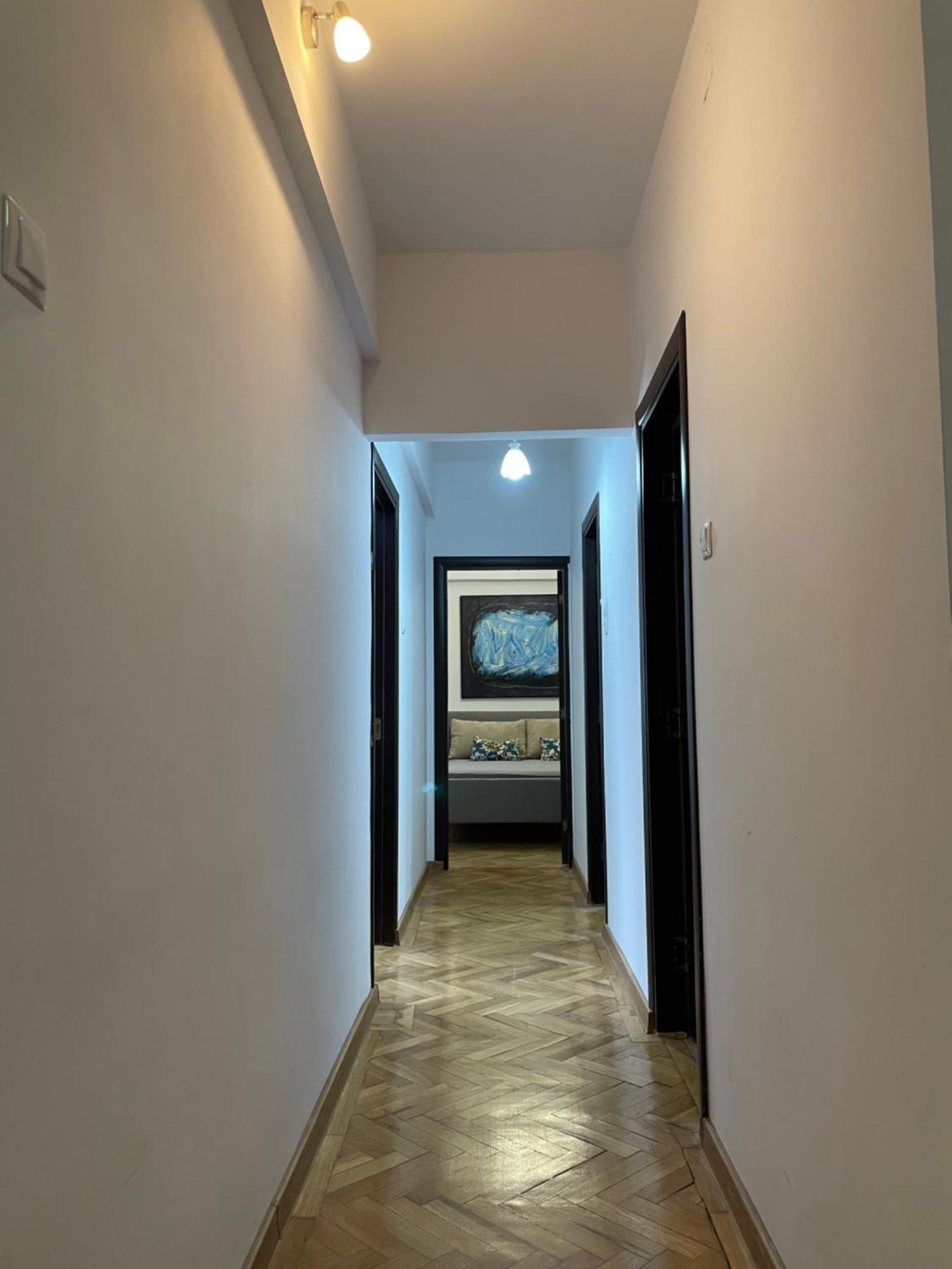 Relax Old Town Apartment Орадя Экстерьер фото